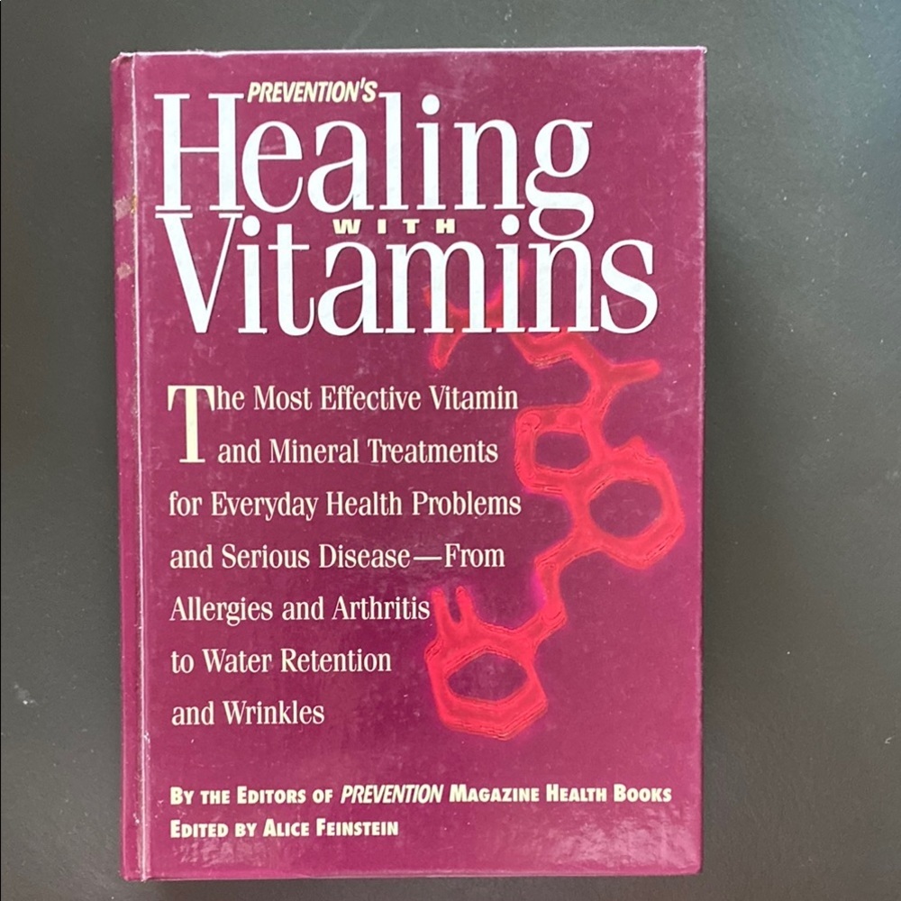 Healing with Vitamins hardcover Book 593 pages